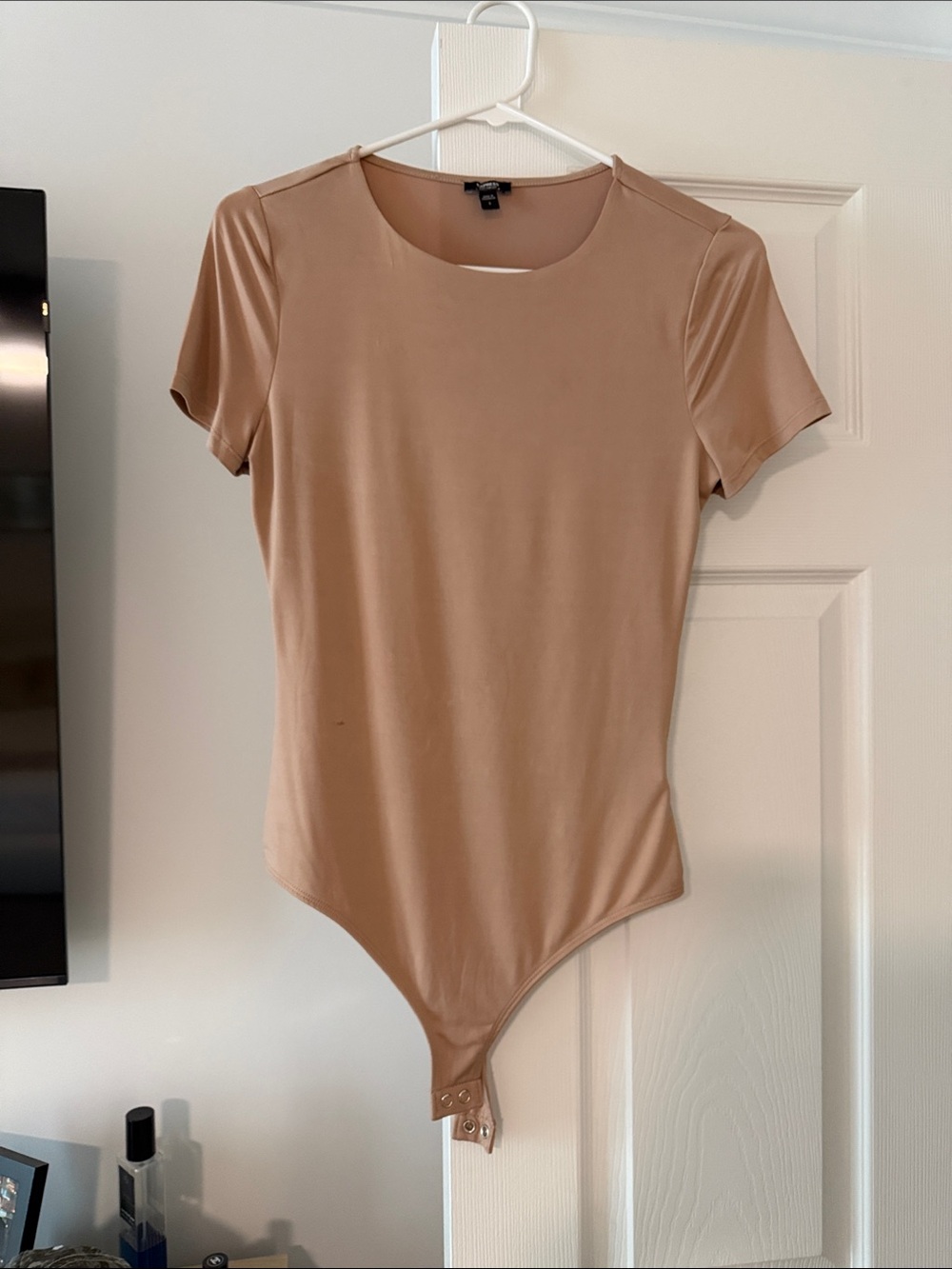 Express Neutral Tan Short-Sleeve Bodysuit